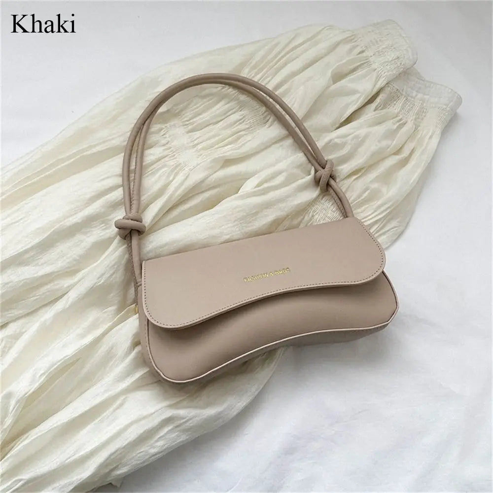 Daria ™ | Klassische matte Quadrathandtasche