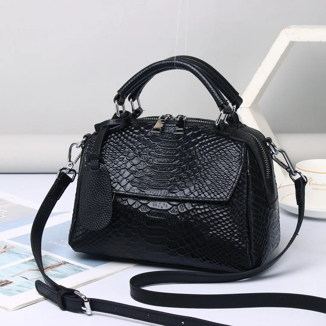 Lucy™ | Sac à main élégant avec embossage crocodile