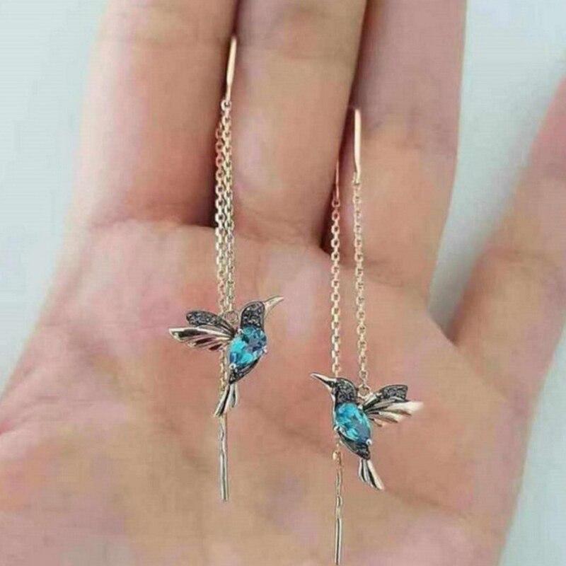 Kolibri-Ohrstecker aus Zirkon